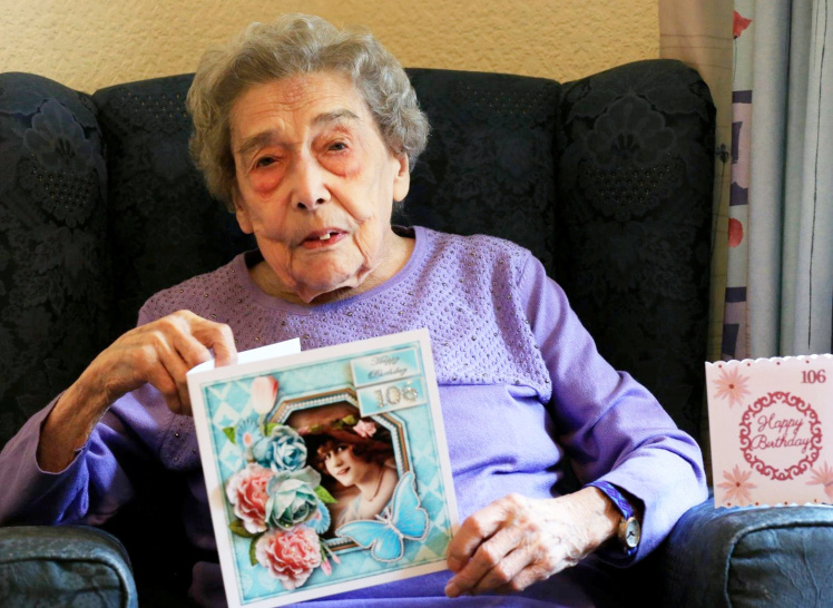 106세 할머니, "장수 비결은 평생 연애하지 않은 것"