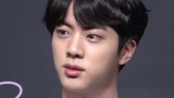 방탄소년단 진, 10일 외조모상...'인기가요' 사전녹화 후 빈소行 방탄소년단 진, 10일 외조모상...'인기가요' 사전녹화 후 빈소行