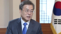 문 대통령 "동북아 다자 안보 체제, 푸틴과 긴밀히 협력"