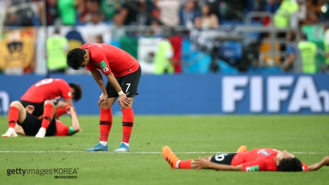 임종석 비서실장 "월드컵 독일전, 근성과 투지 강요 말자"