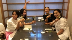 김희애부터 고소영까지...시상식 방불케 하는 '특급 조합' 김희애부터 고소영까지...시상식 방불케 하는 '특급 조합'