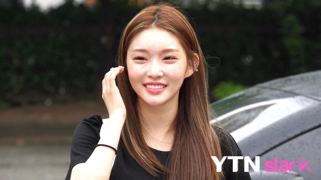 [방송][Y영상] 청하, ‘상큼美 가득 밝은 미소’ | YTN [Y영상] 청하, ‘상큼美 가득 밝은 미소’