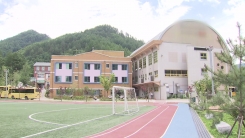 특수학교·교사 압수수색...학생 질식사 등 각종 의혹 봇물