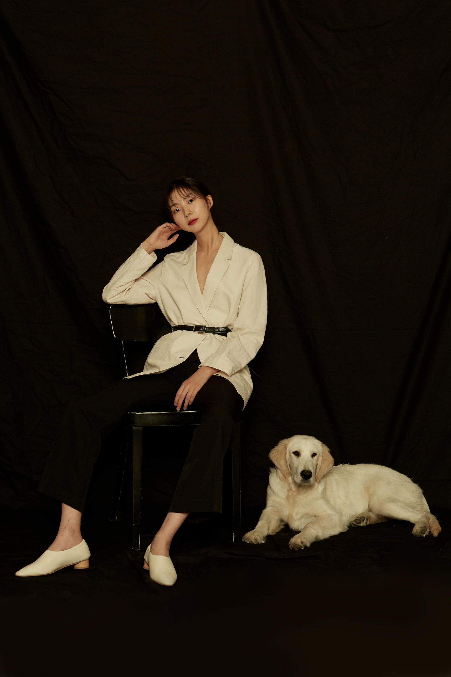 [화보] 모델 김예림, 모노톤의 시크한 분위기로 시선 집중 