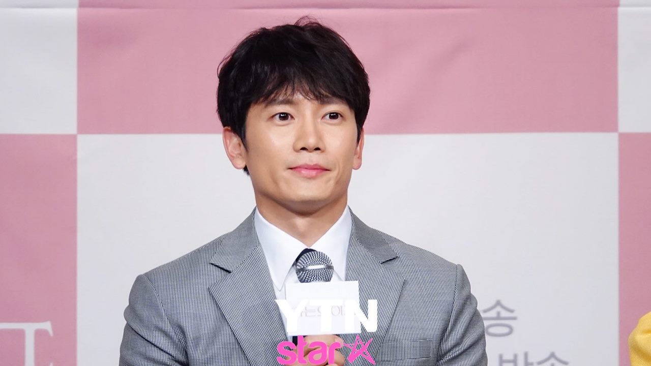 [방송][Y현장] 아는 와이프 지성 유부남 연기 부담돼 배역 거절 했었다 | YTN [Y현장] 아는 와이프 지성 유부남 연기 부담돼 배역 거절 했었다