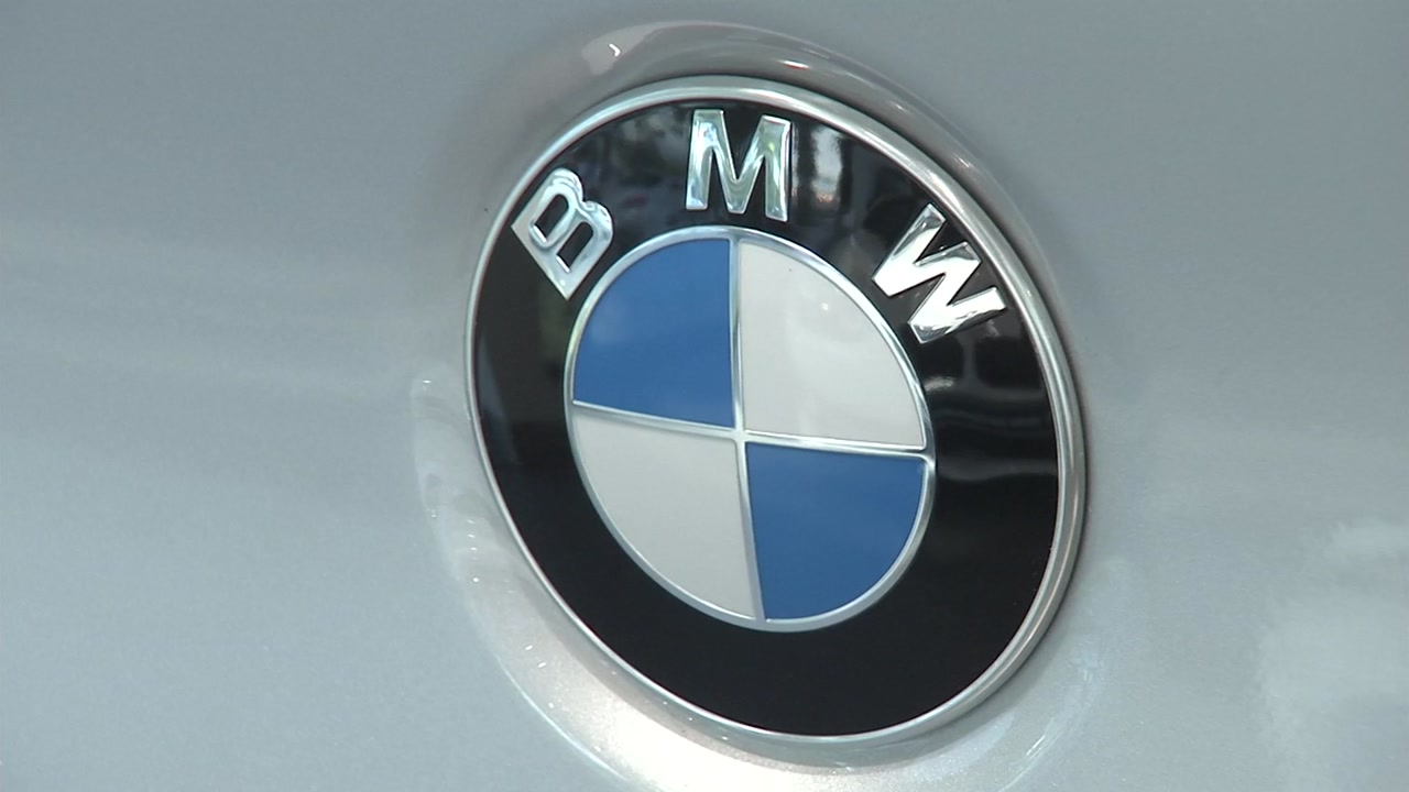 '주행 중 화재' BMW, 3년 만에 뒤늦은 리콜...수입차 최대 규모