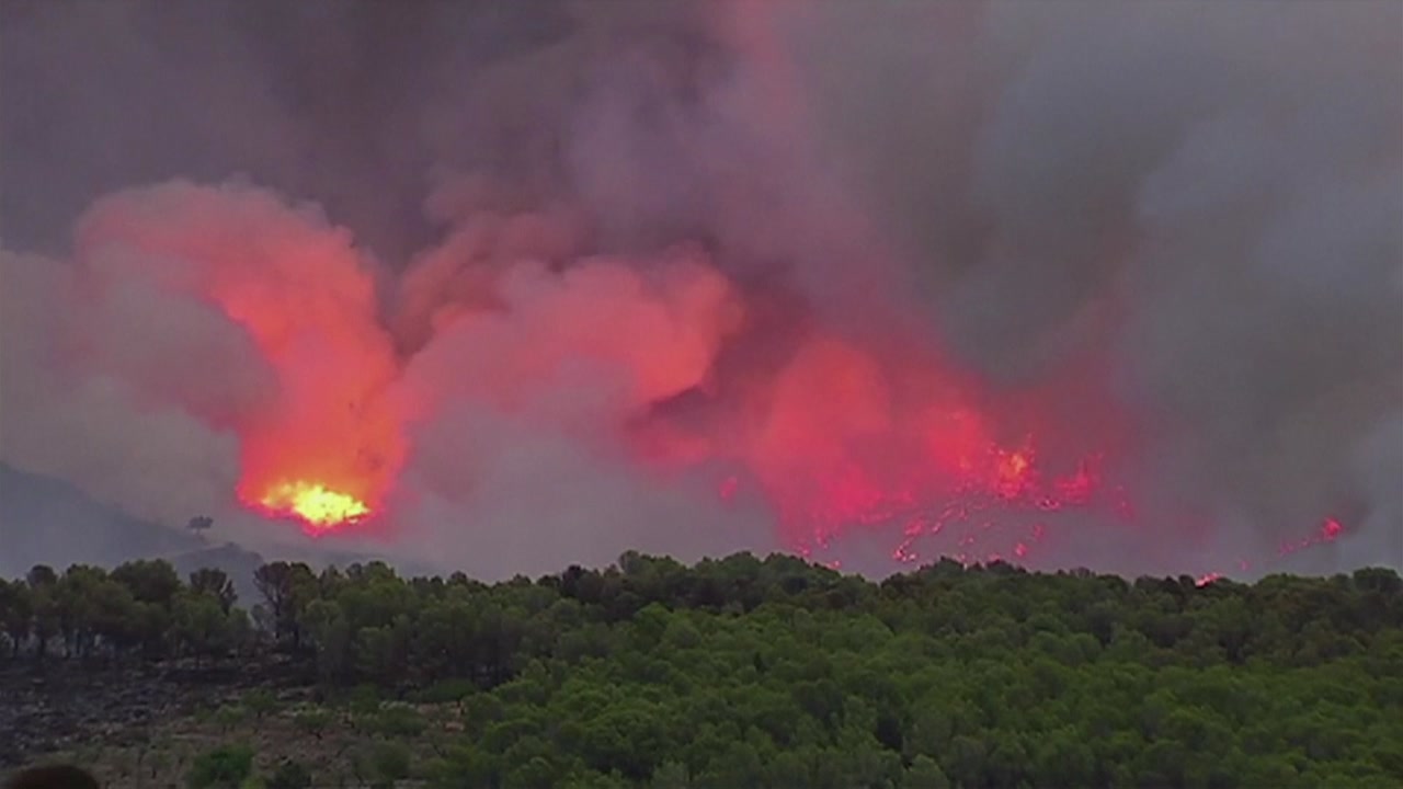 고온건조 스페인·포르투갈 대형 산불 확산