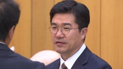 송인배 소환 초읽기...靑 향한 수사 힘 받나