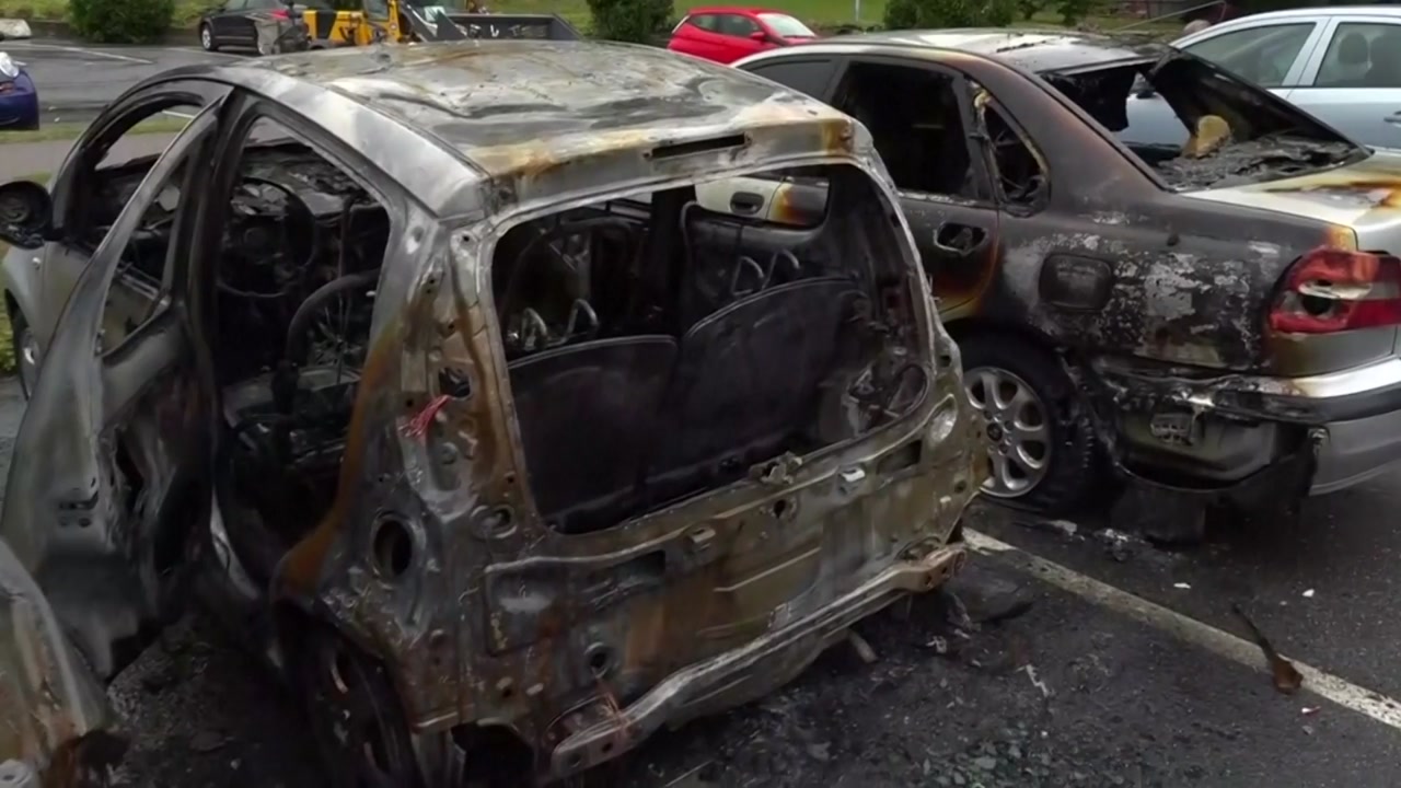 스웨덴 연쇄 차량 방화...최대 80대 피해