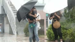 19호 태풍 日 규슈 해상 통과 중...20호도 접근