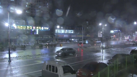 태풍 솔릭, 밤 11시 목포 남쪽 20km 부근 상륙