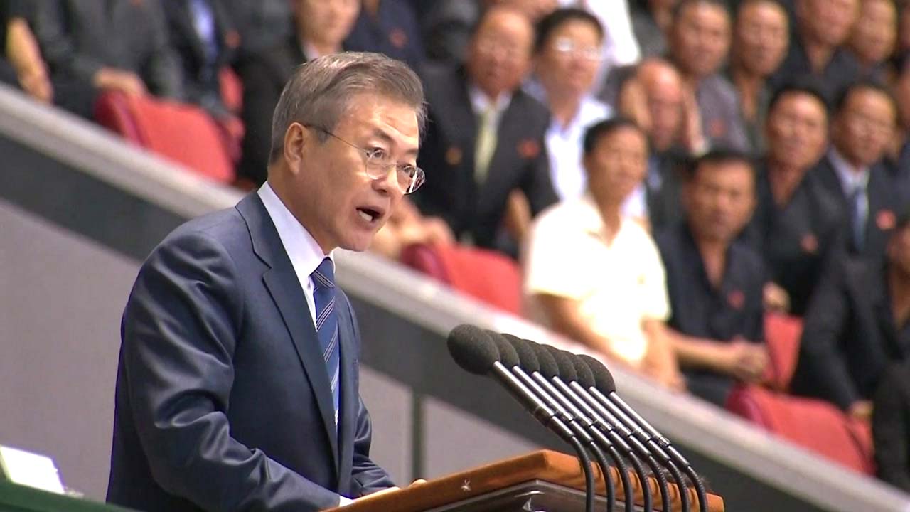 '15만 명의 함성' 南 대통령 최초로 北 주민에 공개 연설
