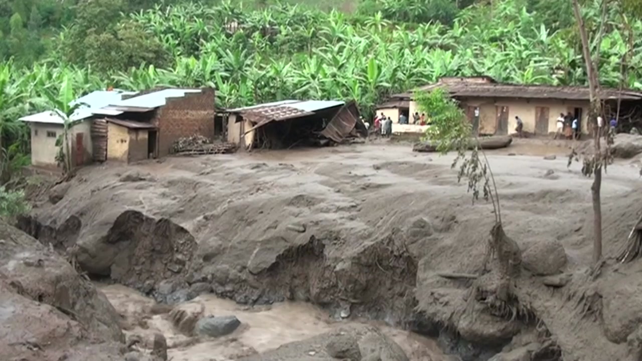 우간다 폭우로 강 범람...최소 40명 사망