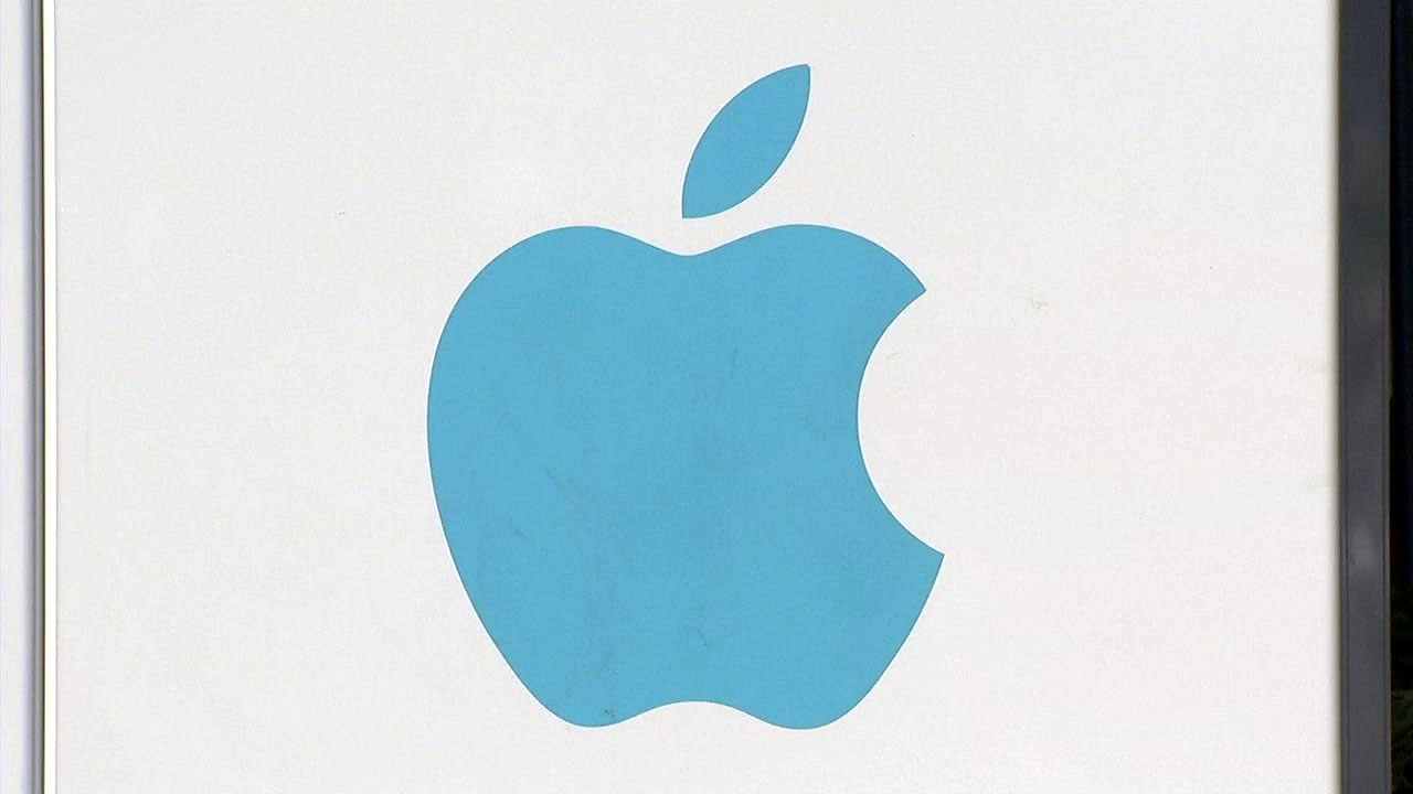 애플주가 4년 만에 최대폭 하락, 6.6%↓