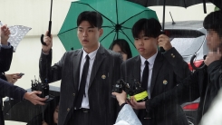 문영일 PD, 오늘(8일) 경찰 출석…더이스트라이트 4인 참고인 조사 불발 문영일 PD, 오늘(8일) 경찰 출석…더이스트라이트 4인 참고인 조사 불발