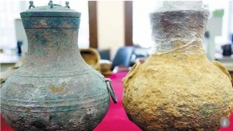 완벽한 보존 상태...무덤에 2,000년 묻혀있던 중국 술 발견돼