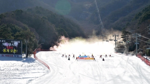 충청 이남 유일 무주리조트 스키장도 오늘 개장
