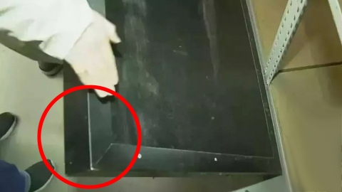 中 옷 가게, 대형 거울 떨어져 6살 여아 사망