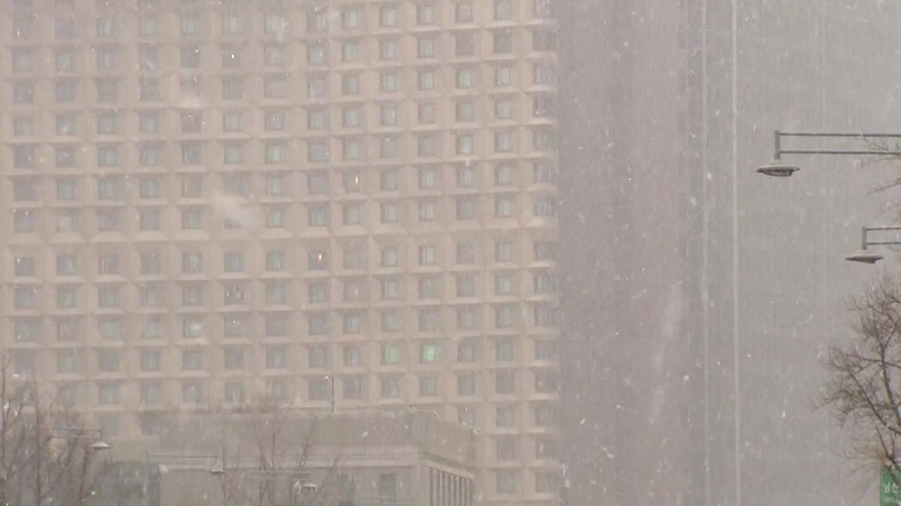 [날씨] 전국 곳곳 눈비...한파 없지만 미세먼지 말썽