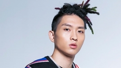 씨잼, 집단 폭행 논란 휘말려…소속사 묵묵부답 씨잼, 집단 폭행 논란 휘말려…소속사 묵묵부답