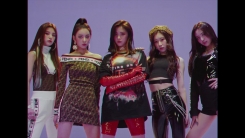 JYP 새 걸그룹, 'ITZY'…예지·리아·류진·채령·유나 5인조 확정 JYP 새 걸그룹, 'ITZY'…예지·리아·류진·채령·유나 5인조 확정