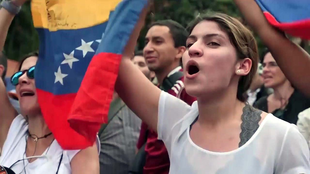 한 나라 두 대통령 '대 혼란' 베네수엘라...국제사회도 분열