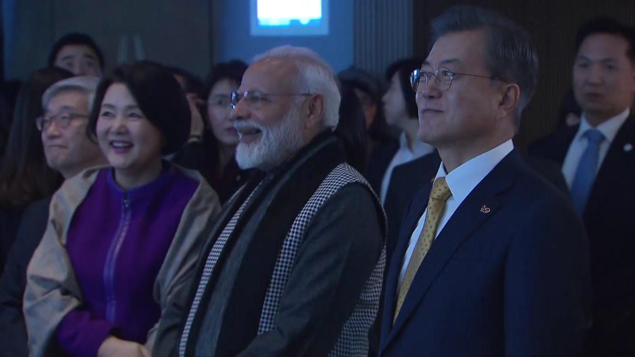 118층 전망대 오른 문 대통령과 모디 총리...오늘 한·인도 정상회담