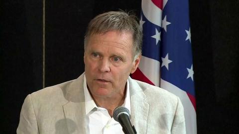 웜비어 부모, "나중에 알았다"는 김정은 비난 성명 발표