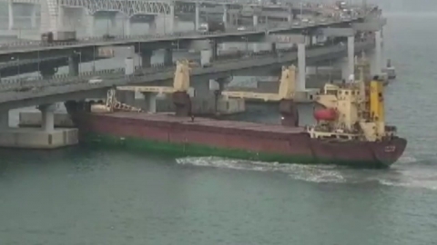 광안대교 충돌 화물선 선장 구속영장 신청...진입 램프 일부 통행