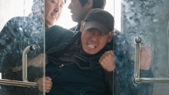 강렬한 서스펜스...한석규X설경구 '우상', 3월 20일 개봉 강렬한 서스펜스...한석규X설경구 '우상', 3월 20일 개봉