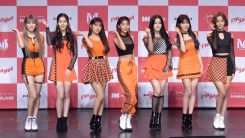 ‘핵인싸로 컴백’ 모모랜드, 흥 넘치는 쇼케이스 포토타임 ‘핵인싸로 컴백’ 모모랜드, 흥 넘치는 쇼케이스 포토타임