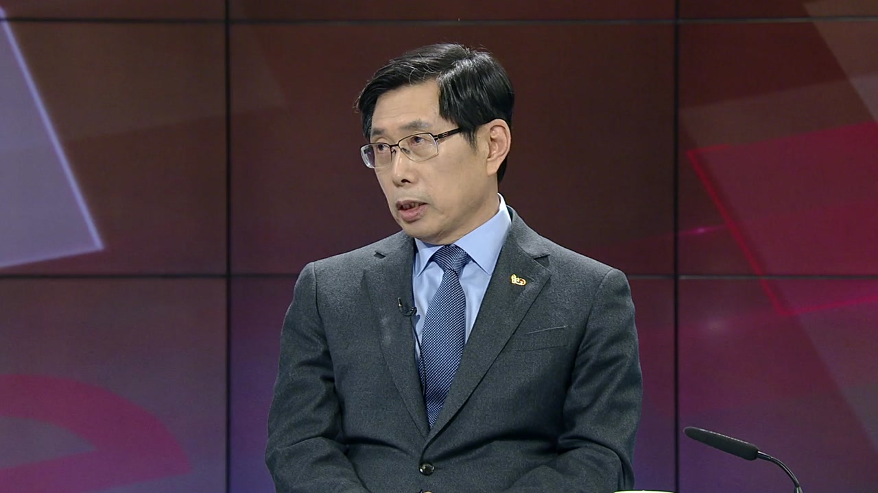 박상기 법무장관 "과거 사건 재수사 효과적 방식 고민"