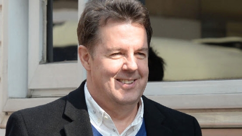  방송인 로버트 할리 마약 혐의로 체포