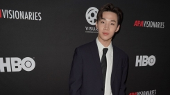 헨리, 배우로 할리우드 입성...본격 美 활동 시작 헨리, 배우로 할리우드 입성...본격 美 활동 시작
