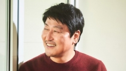 송강호, 로카르노 영화제 '엑설런스 어워드' 수상...亞배우 최초 송강호, 로카르노 영화제 '엑설런스 어워드' 수상...亞배우 최초