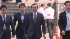 김학의 6년 만에 구속...오후 첫 검찰 소환