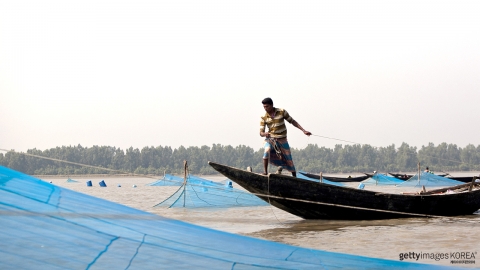 "물고기 바닥났다" 방글라데시, 65일간 낚시 금지령 내려