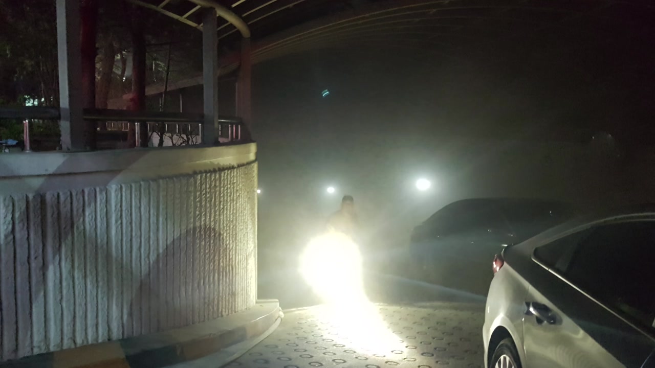 남양주 아파트 지하주차장 차량서 불...12명 대피