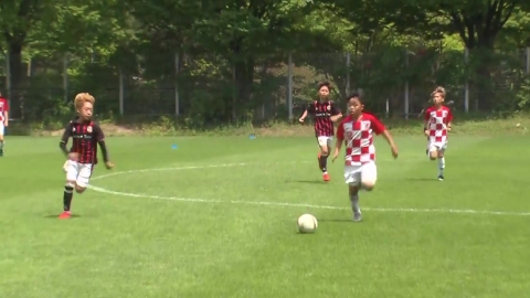 "8년 뒤엔 우리가 이강인·이광연"...축구 꿈나무들 구슬땀