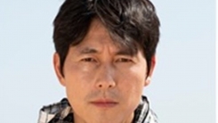 "강요 아냐"...난민의 날에 맞춰 정우성이 펜을 든 이유 "강요 아냐"...난민의 날에 맞춰 정우성이 펜을 든 이유