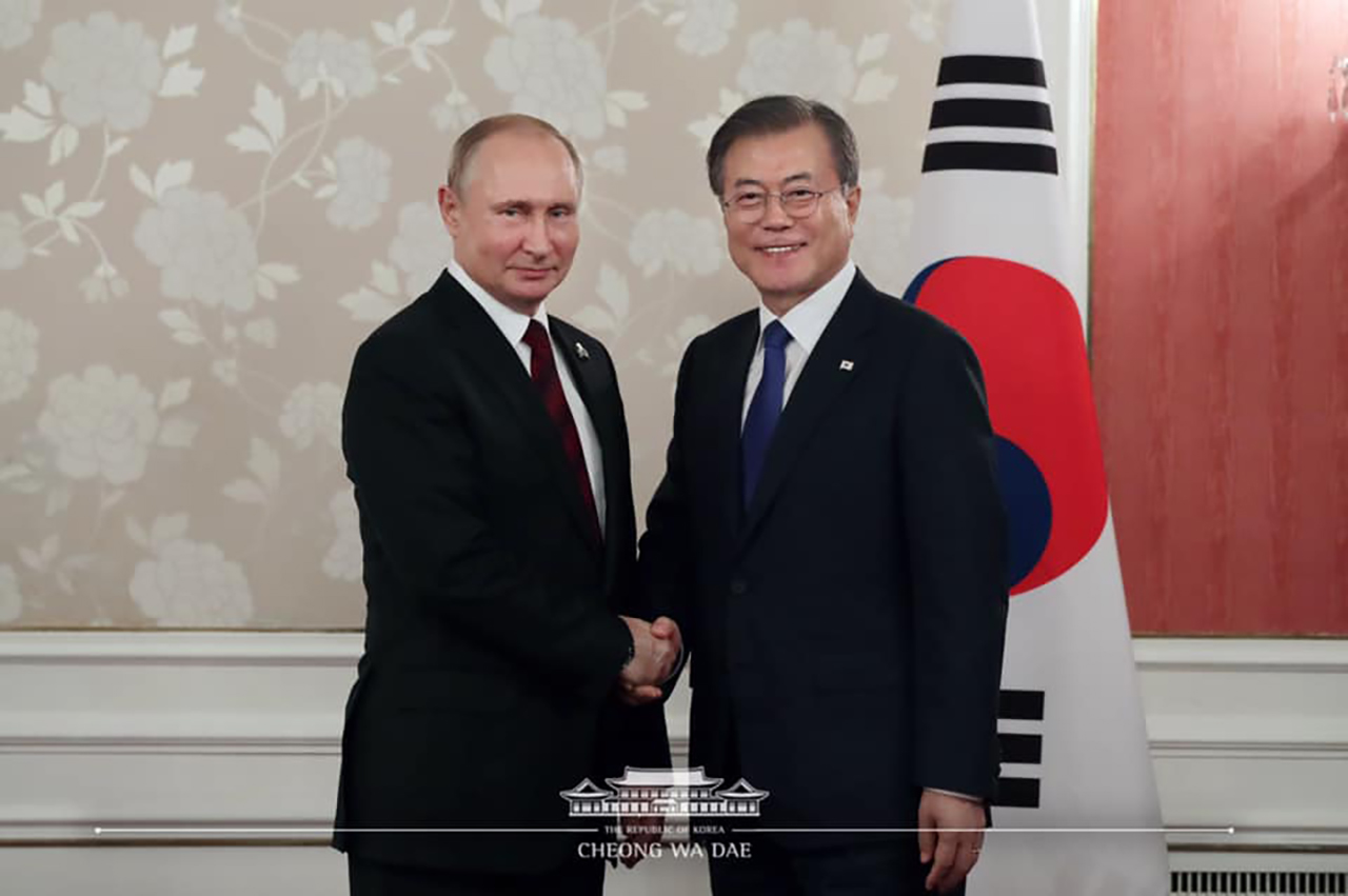 111분 지연된 한러 정상회담...민경욱 "국격 떨어져" 비난