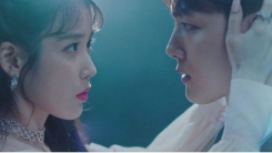 호로맨스의 서막...'호텔 델루나' 아이유, 여진구에 깜짝 입맞춤 호로맨스의 서막...'호텔 델루나' 아이유, 여진구에 깜짝 입맞춤