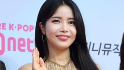 "크롭탑, 문제없어"…'마마무' 솔라, 新 파격 패션 아이콘 "크롭탑, 문제없어"…'마마무' 솔라, 新 파격 패션 아이콘