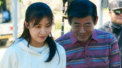 성동일X하지원 '담보' 크랭크업...극장가 웃음과 감동 담보하나 성동일X하지원 '담보' 크랭크업...극장가 웃음과 감동 담보하나