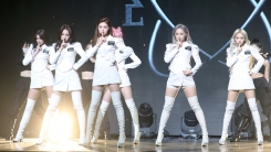 "목표, 무조건 1등"…에버글로우, 괴물신인→무대여신 컴백(종합) "목표, 무조건 1등"…에버글로우, 괴물신인→무대여신 컴백(종합)