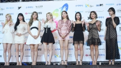 트와이스, 9월 말 컴백 예고 "더욱 스페셜하게 돌아올 것" 트와이스, 9월 말 컴백 예고 "더욱 스페셜하게 돌아올 것"