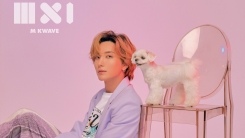 이특, 한류매거진 커버 장식…반려견과 첫 화보 나들이 이특, 한류매거진 커버 장식…반려견과 첫 화보 나들이