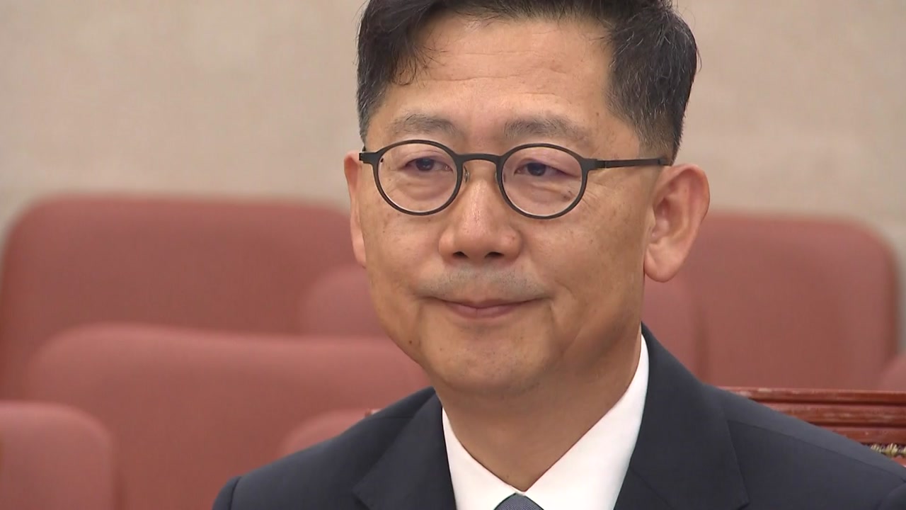 김현수 농식품부 장관 후보자 인사청문 보고서 채택