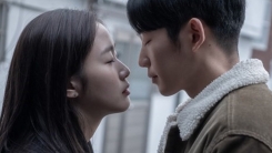 '유열의 음악앨범', 이틀 연속 박스오피스 1위...흥행 멜로 탄생하나 '유열의 음악앨범', 이틀 연속 박스오피스 1위...흥행 멜로 탄생하나