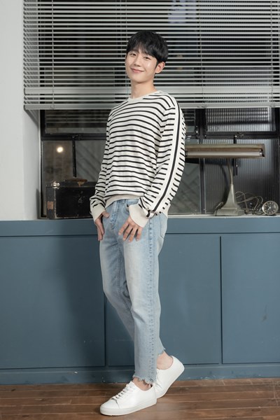 '음악앨범' 정해인 "멜로 연속? 할 수 있어 감사했죠"